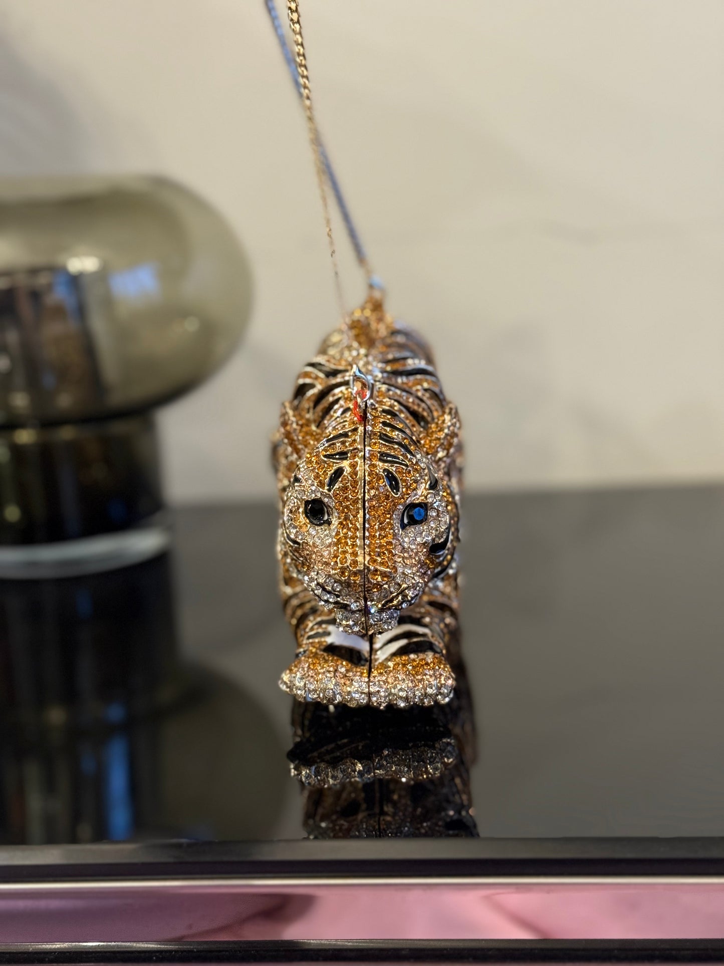 Tigress Clutch